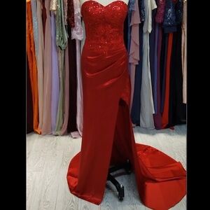 Hebeos Red Satin Sequins Sweetheart Sheath Dress with train